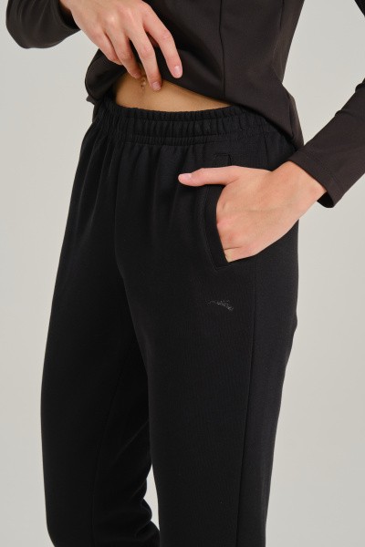 ����� ����������� ���������� Anta TRN Essentials Knit Track Pants