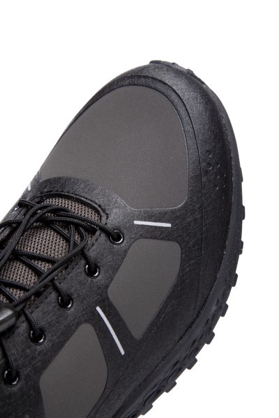   Anta Wild Run