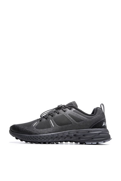   Anta Wild Run
