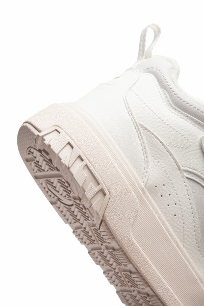    Anta Thick Sole