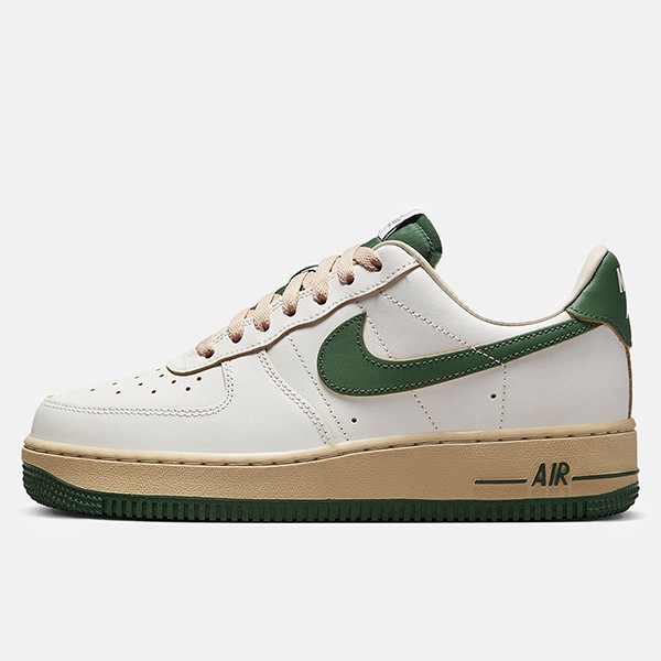  NIKE Air Force 1 07