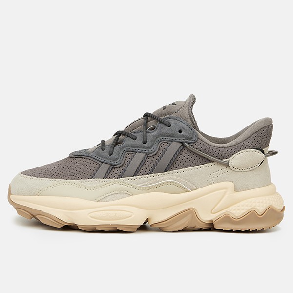  ADIDAS OZWEEGO TR