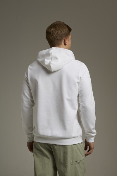 ���� Anta ACROSS THE TIME