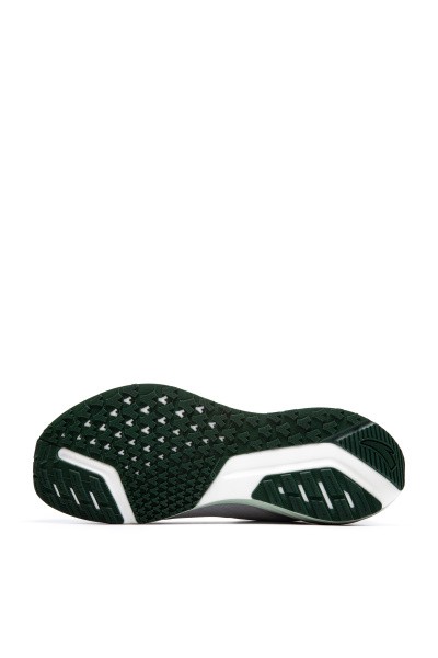    Anta CLOUDS