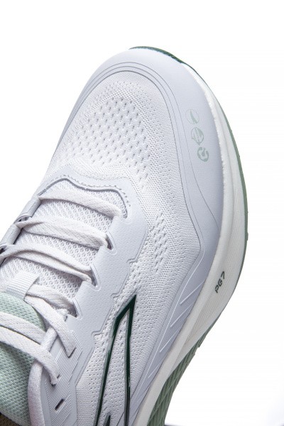    Anta CLOUDS