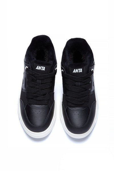   Anta A LOGO