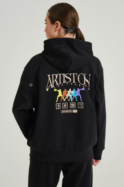    Anta Artist On The court