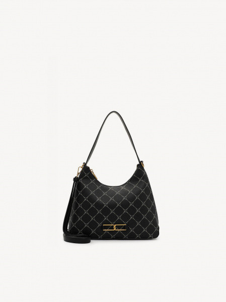 Anastasia Chain    M 