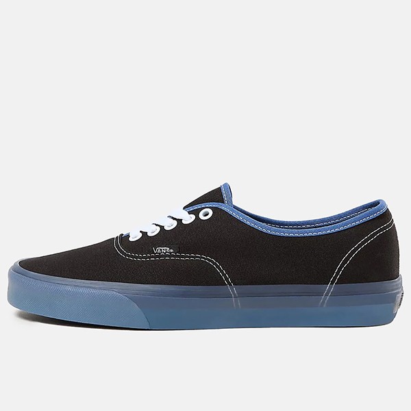  VANS AUTHENTIC