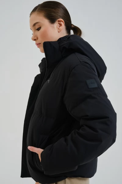 ������� �������� ANTA Training Knit Down Jacket
