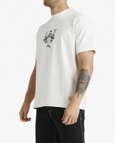 INVISIBLE MAN (WZA0)