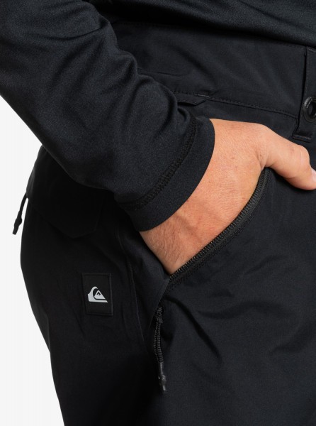 .//  /    Forever Stretch Gore-Tex