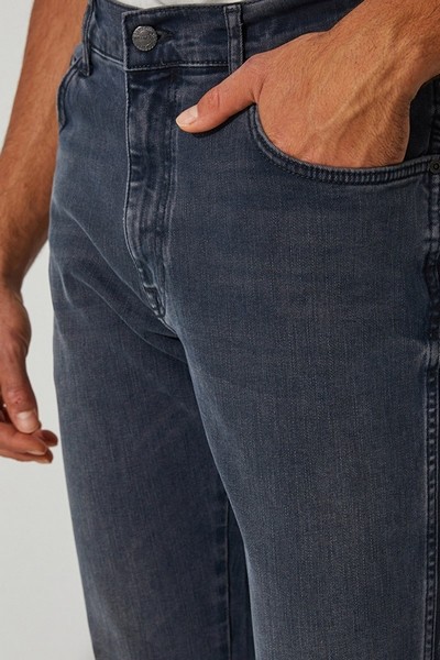 ������ Wrangler Texas Tapered Jean Trousers