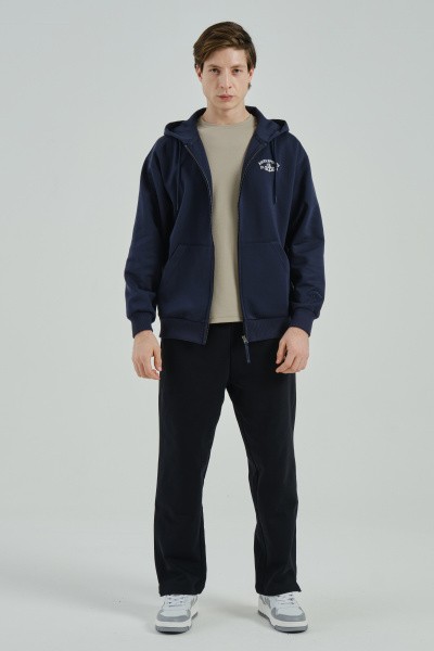 ��������� �� ������ ANTA SPORTS CLUB