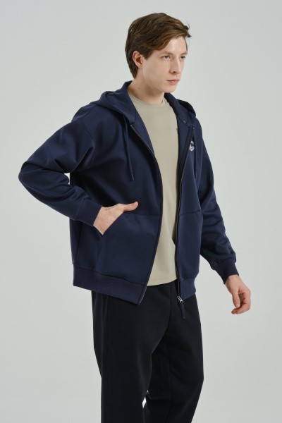 ��������� �� ������ ANTA SPORTS CLUB