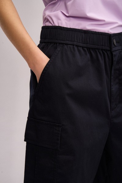 ����� ����������� ANTA SPORTS CULTURE Woven Half Pants