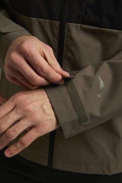 ������ Anta TRN Woven Jacket