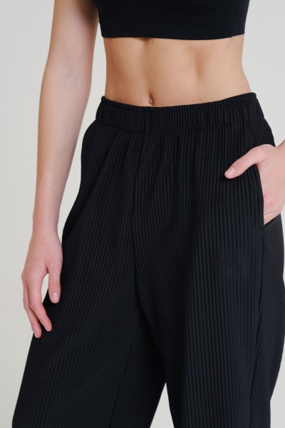 ����� ����������� Anta COMMUTE Knit Track Pants