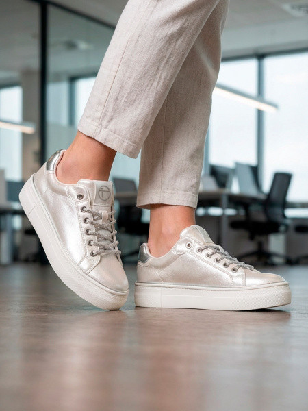 ������� ���� ������������� ����