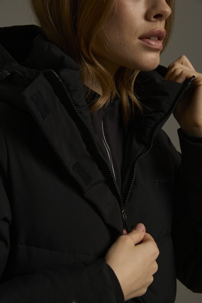   Anta Training Long Down Jacket