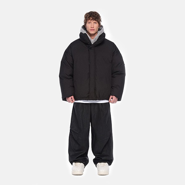  FRHT Humble Black
