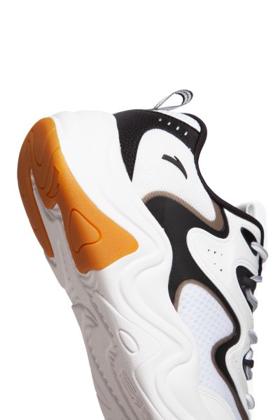  ANTA RISING WAVES 4.0