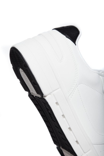 ���� Anta BreezeLEA