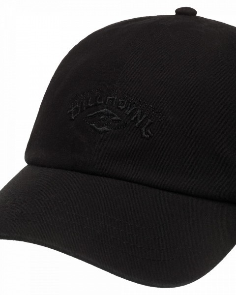 .// /   Essential Cap