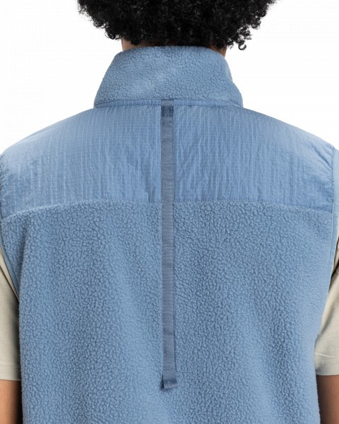 .// /   Clean Coast Gilet