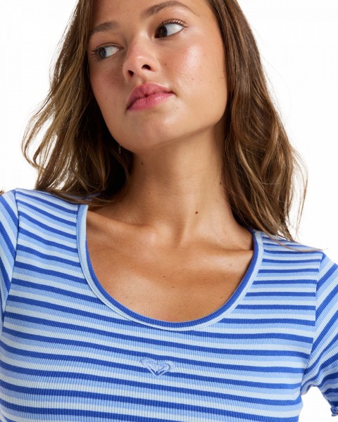 .//  /    Mini Stripe SS
