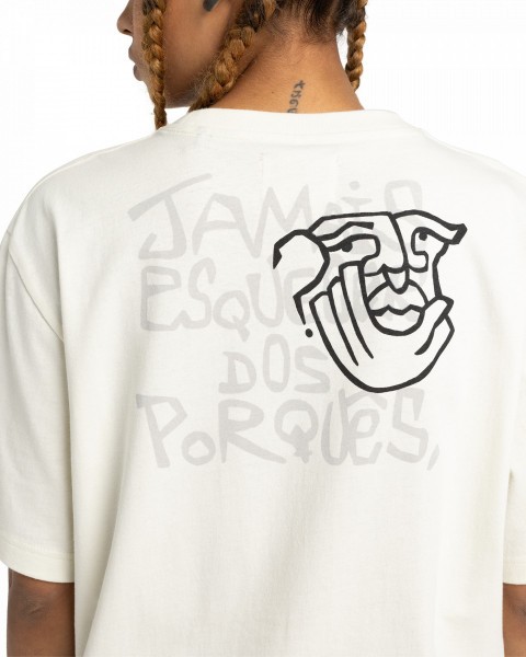 .//  /   VMXE Tee