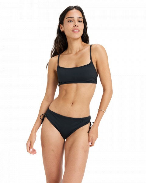 ./ //    Beach Classics Bralette