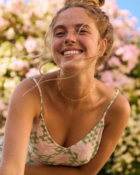 .//  /   Stay Sunny Slip Dress