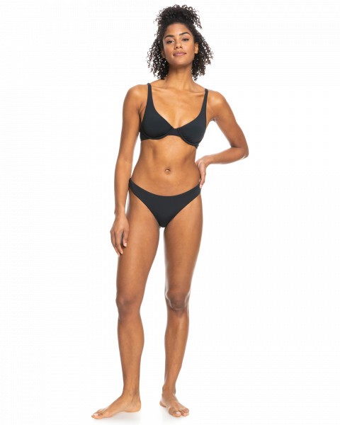 ./ //    Beach Classics Tanga