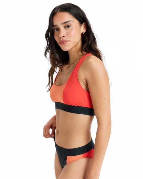 ./ //    Roxy Active Colorblock Top