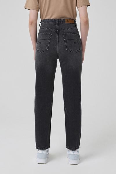 ������ Lee Cooper