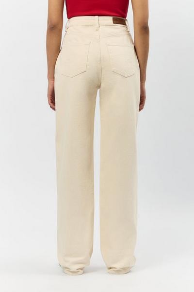 ������ Lee Cooper