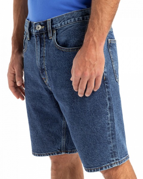 ./  //    Aqua Cult Short