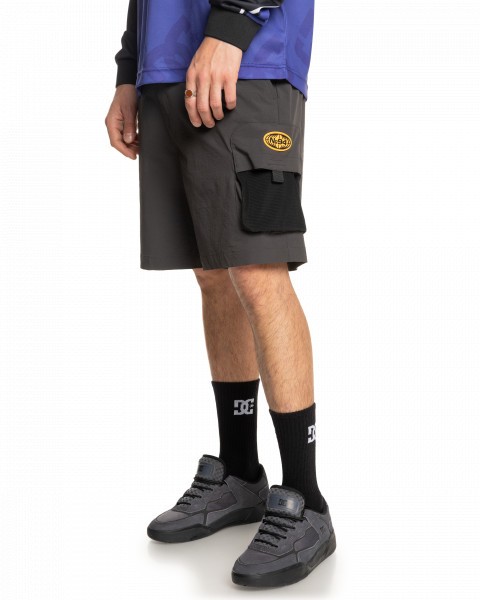 ./  // MODIFIED CARGO SHORT
