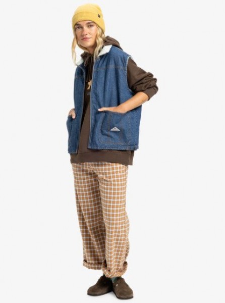 ����� Road By Night