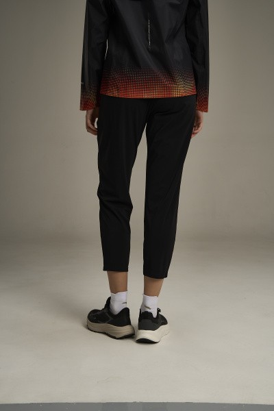   Anta ADVANCED RUNNING