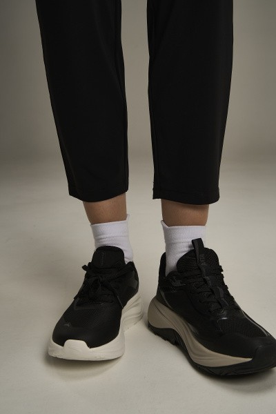   Anta ADVANCED RUNNING