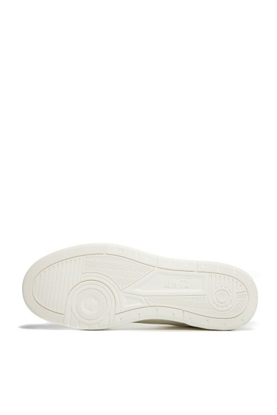 ���� Anta RIVERS