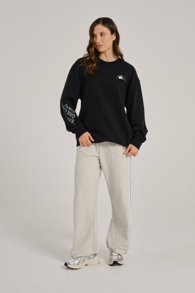 ������� ANTA SKATER'S FAMILY Sweatshirt