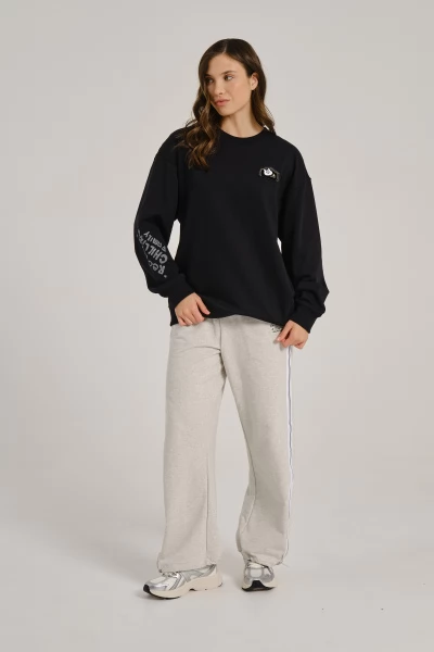 ������� ANTA SKATER'S FAMILY Sweatshirt