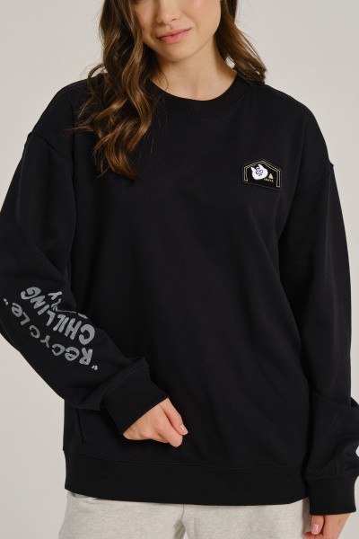 ������� ANTA SKATER'S FAMILY Sweatshirt