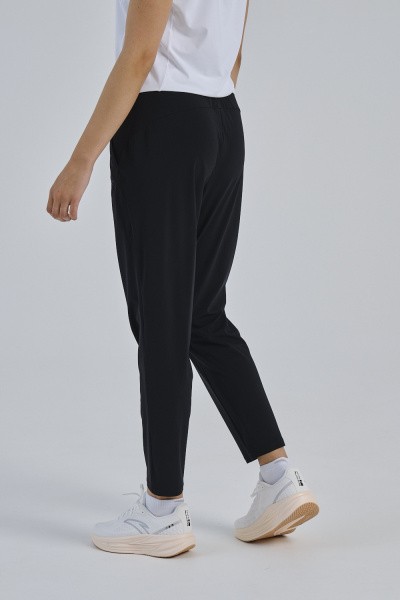   Anta ADVANCED RUNNING