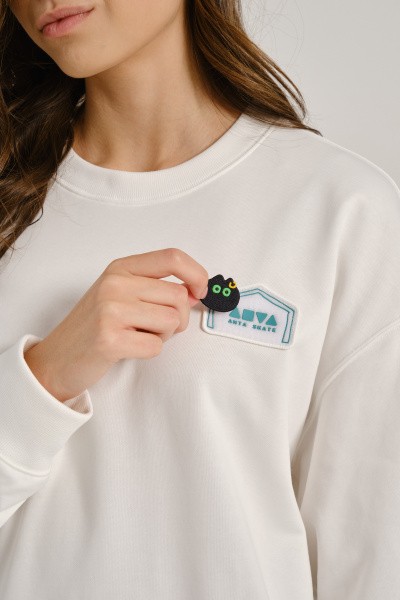 ������� ANTA SKATER'S FAMILY Sweatshirt