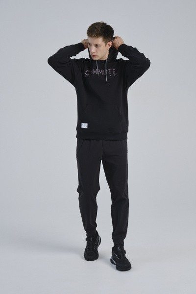 ���� Anta COMMUTE