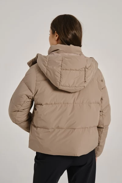 ������� �������� ANTA TRN Down Jacket